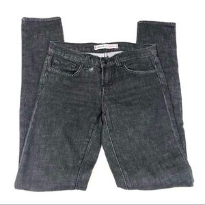 J Brand 811 Mid-rise Skinny Jeans in Charcoal 24